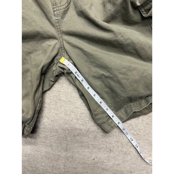 Foot Locker Green Flat Front Men's Cargo Shorts Size 36" Waist 9" Inseam - Picture 5 of 5